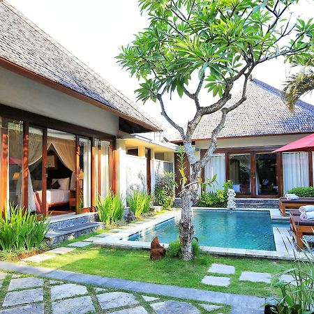 The Sanyas Suite Seminyak Exterior foto