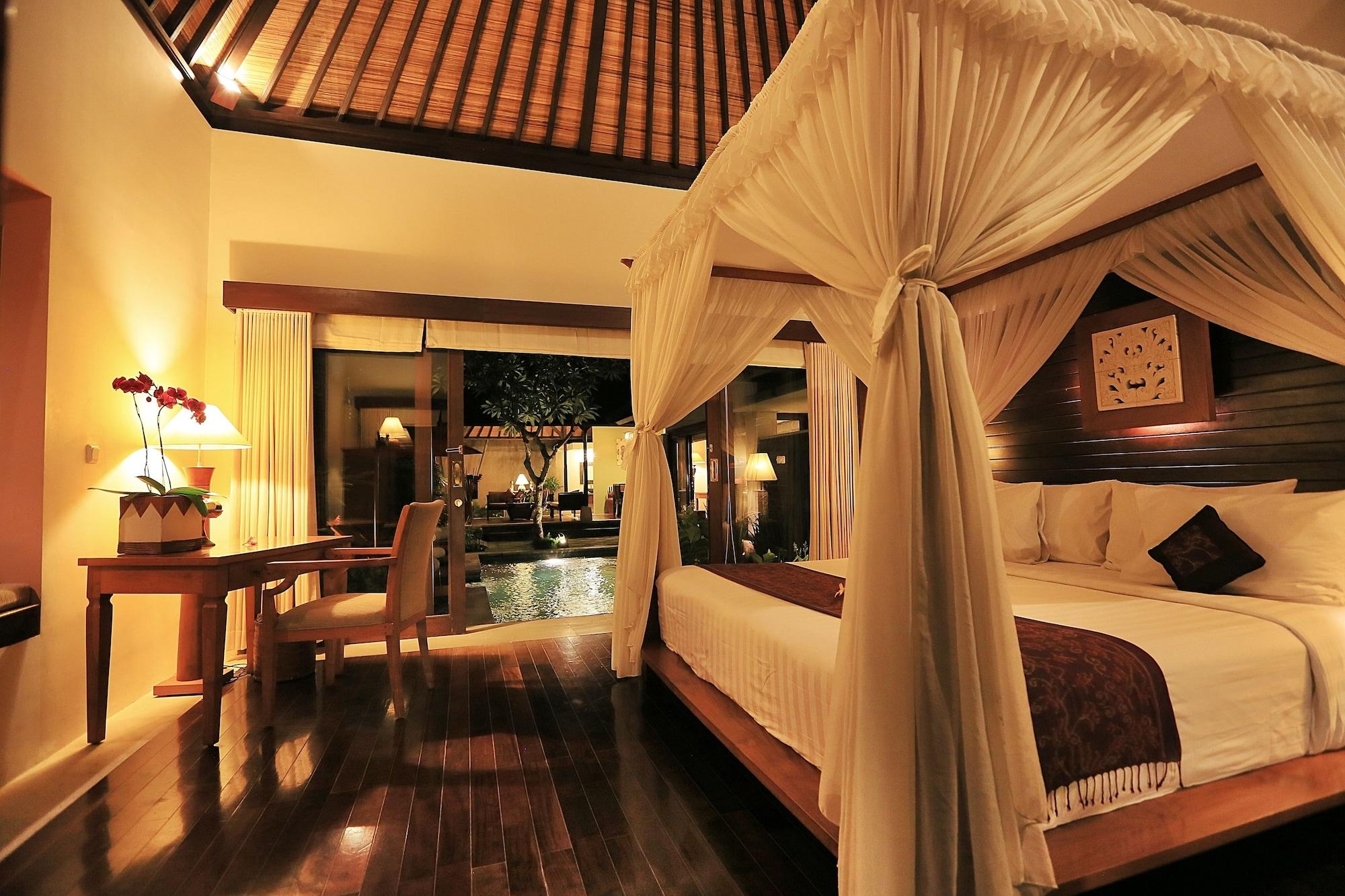 The Sanyas Suite Seminyak Exterior foto