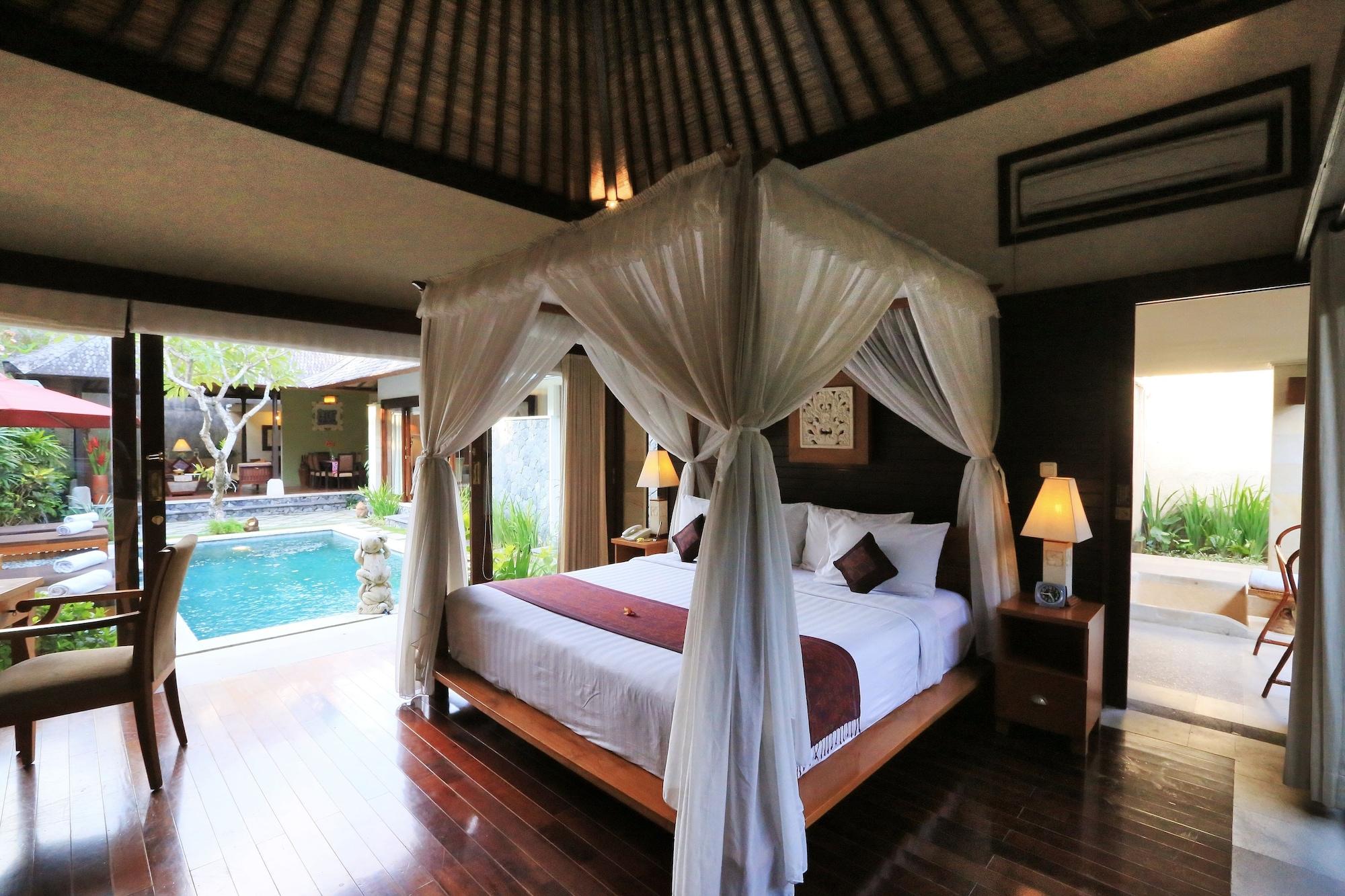 The Sanyas Suite Seminyak Exterior foto