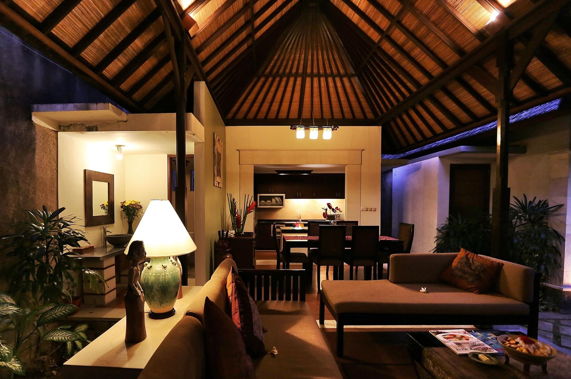 The Sanyas Suite Seminyak Exterior foto