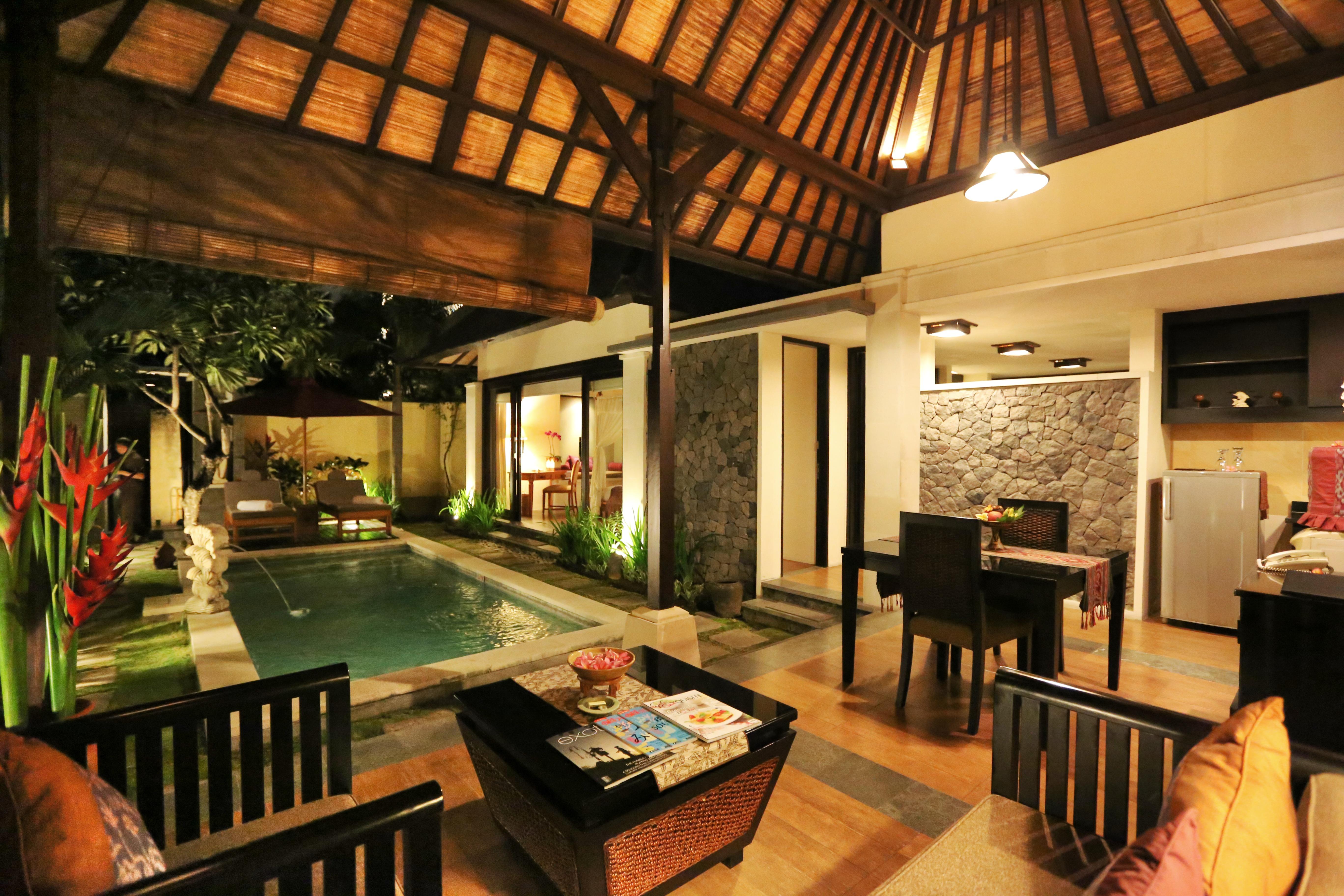 The Sanyas Suite Seminyak Exterior foto