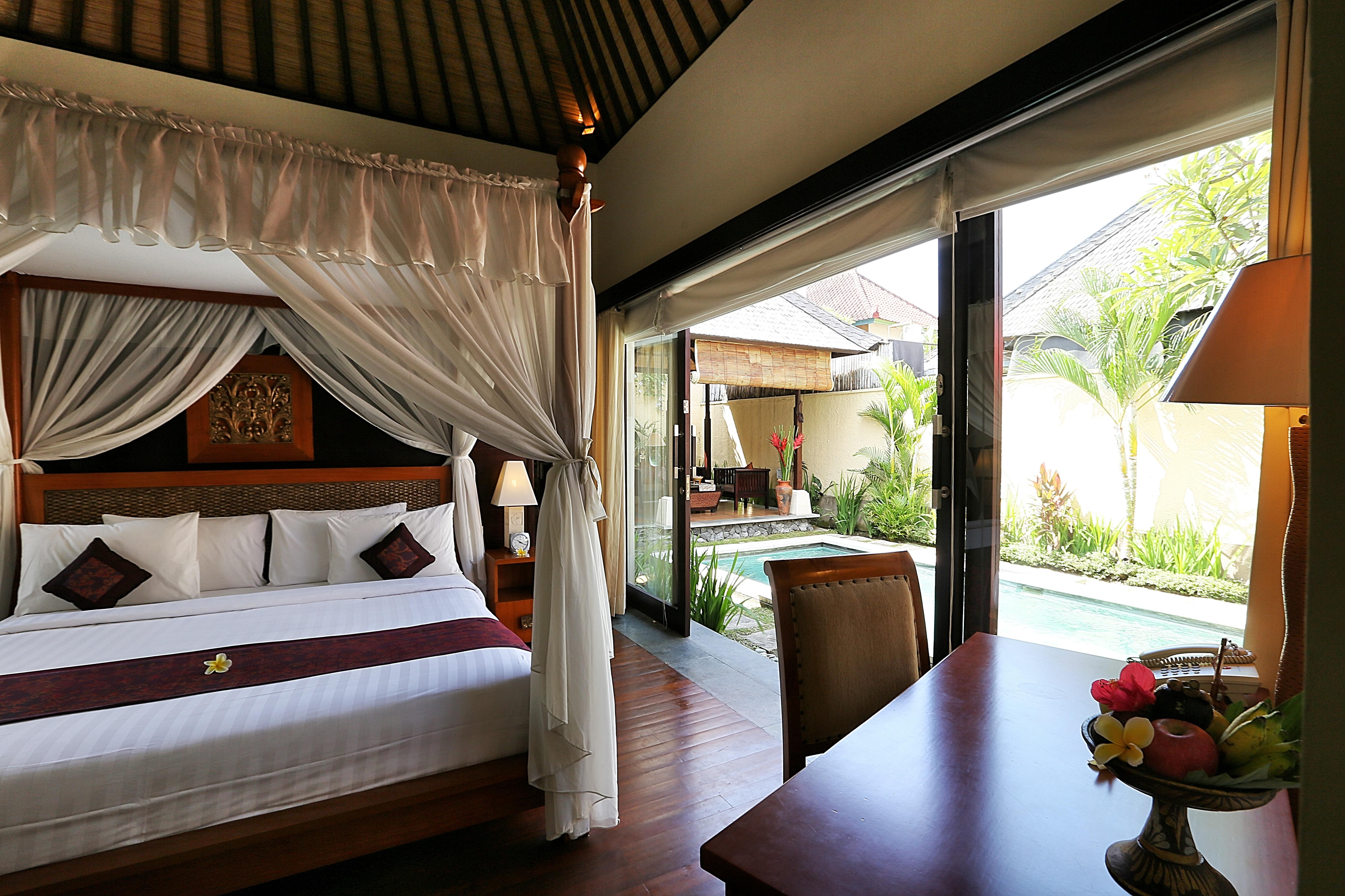 The Sanyas Suite Seminyak Exterior foto