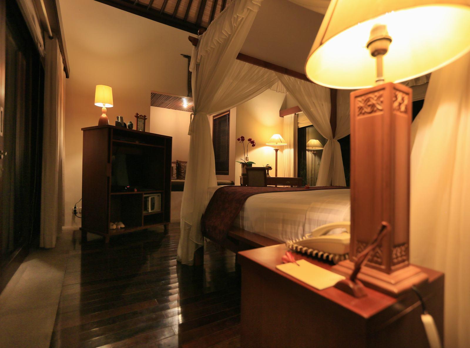 The Sanyas Suite Seminyak Exterior foto