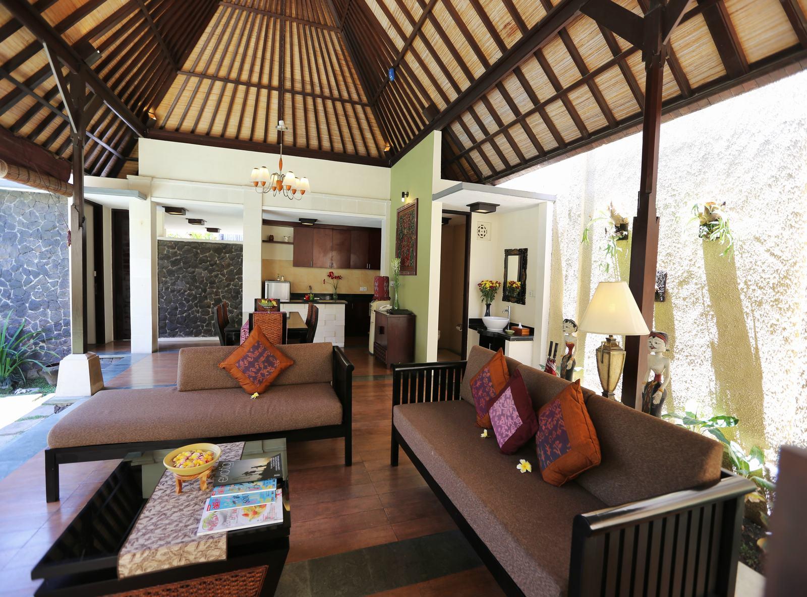 The Sanyas Suite Seminyak Exterior foto